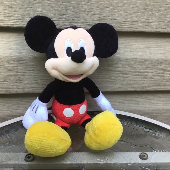 Disney Mickey Mouse Plush with Vintage 1999 Hot Wheels Toy Truck - Picture 3 of 13